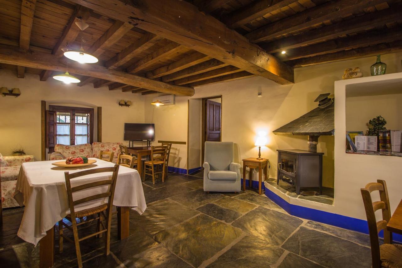 Casa Rural Del Corral 马尔帕蒂达德普拉森 外观 照片